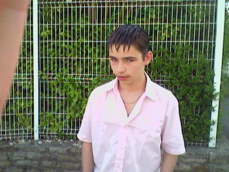 Pr&eacute;sentation==>Julien